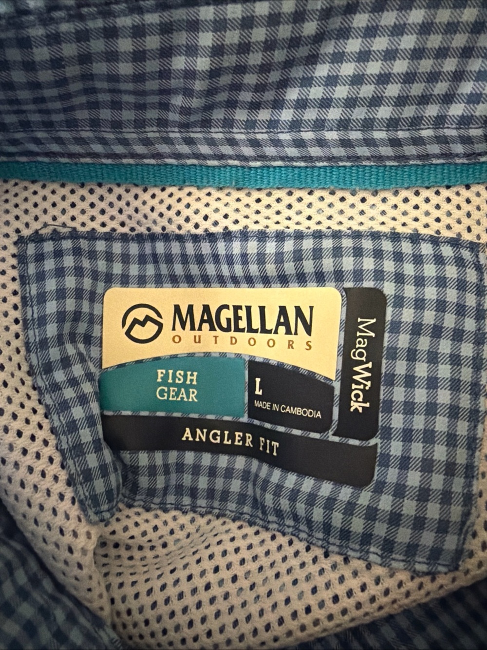 Magellan Outdoor Fish Gear Mens Shirt Size Large Blue Plaid Sport Performance - Picture 7 of 7